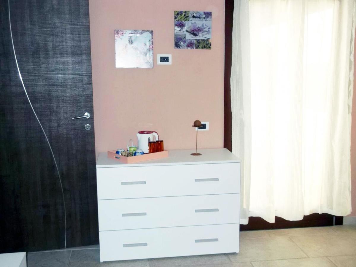 Casa Vacanze Menta Fiorita Flumini di Quartu Exterior foto
